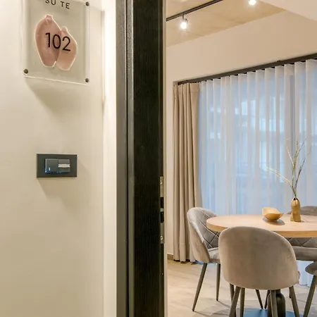 Amphora Nafplio- Elegance Apartmenthouse アパート ナフプリオ